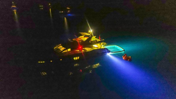 Моторная яхта Azimut 62 Fly VIP