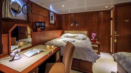Моторная яхта Donna Del Mare