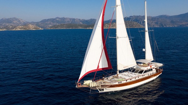 Serenity 86 Гулет