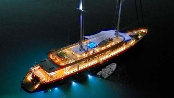 Парусная яхта Dalmatino