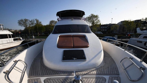 Моторная яхта Azimut 65 Gokce